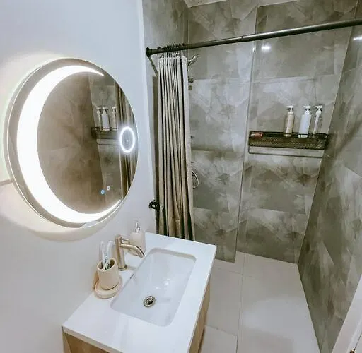 Miiches Prime Pad Apartment